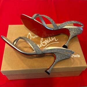 Christian Louboutin glam sandals. Taralita 85 calf Glitter Silver. Size 39